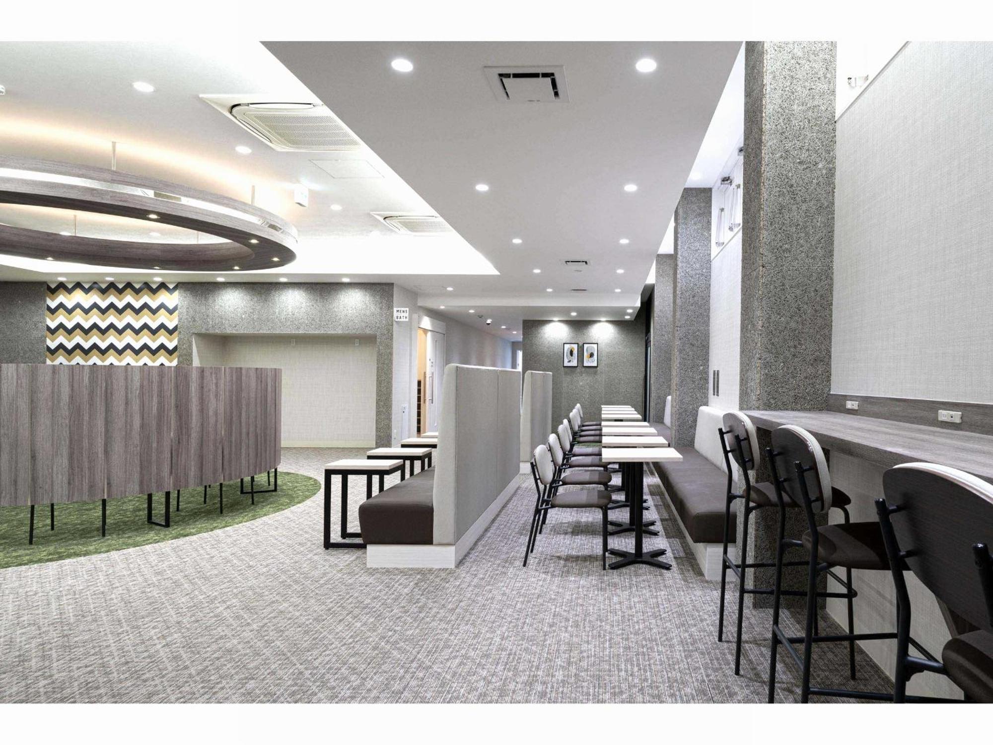 Capsule Hotel J Garden Shin-Осака Екстер'єр фото